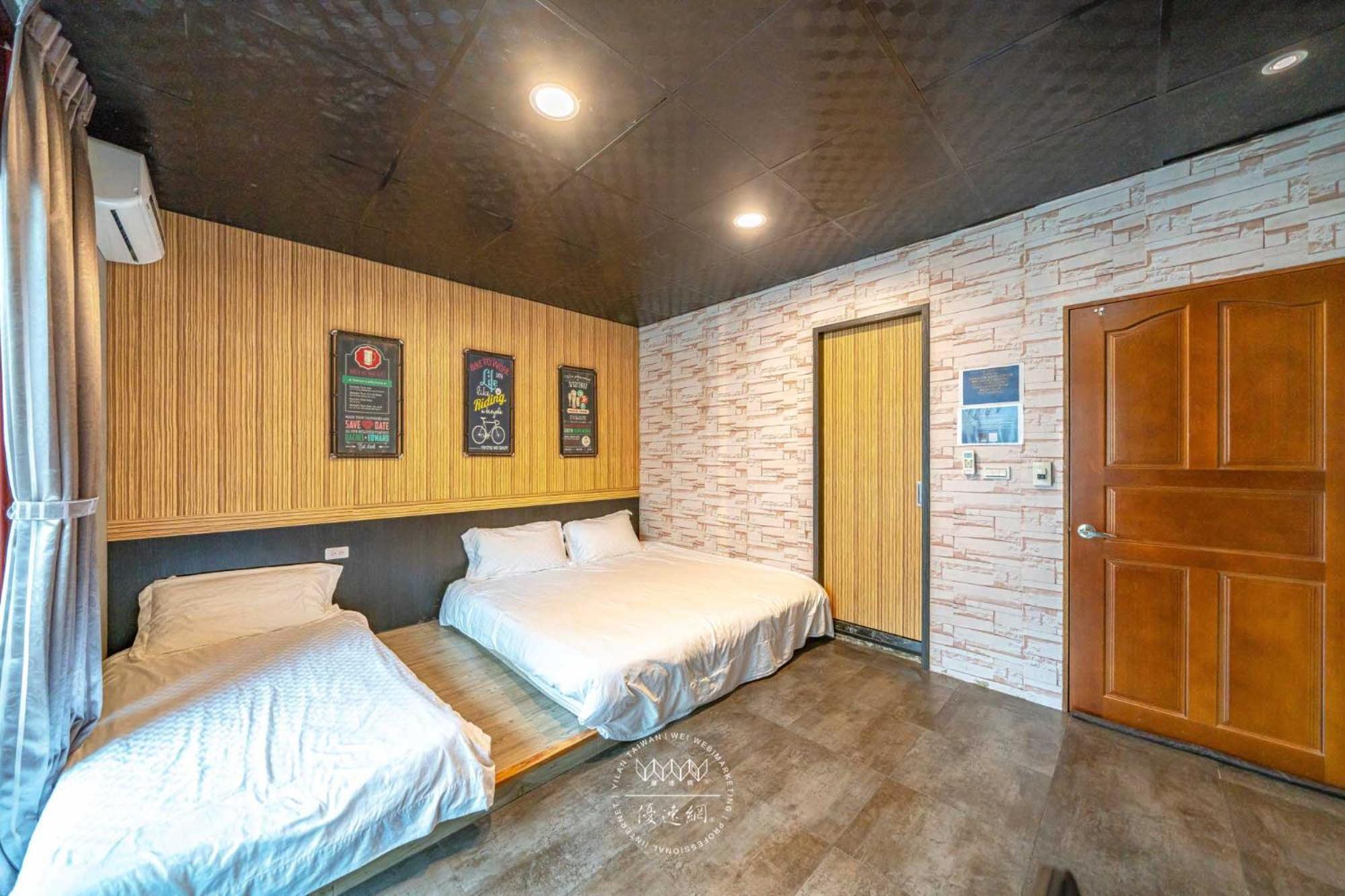 羅東夜市 工業loft旅宿 Loft House ليودونغ المظهر الخارجي الصورة