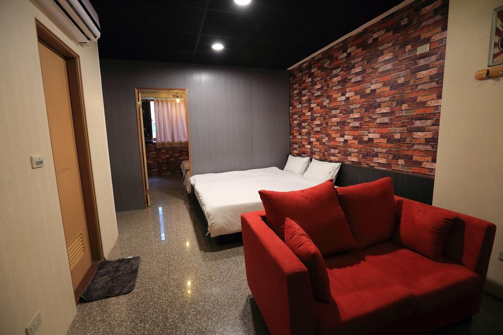 羅東夜市 工業loft旅宿 Loft House ليودونغ المظهر الخارجي الصورة