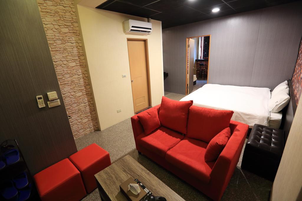 羅東夜市 工業loft旅宿 Loft House ليودونغ المظهر الخارجي الصورة
